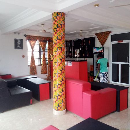 Ohene David Guest House Amanfro Kültér fotó